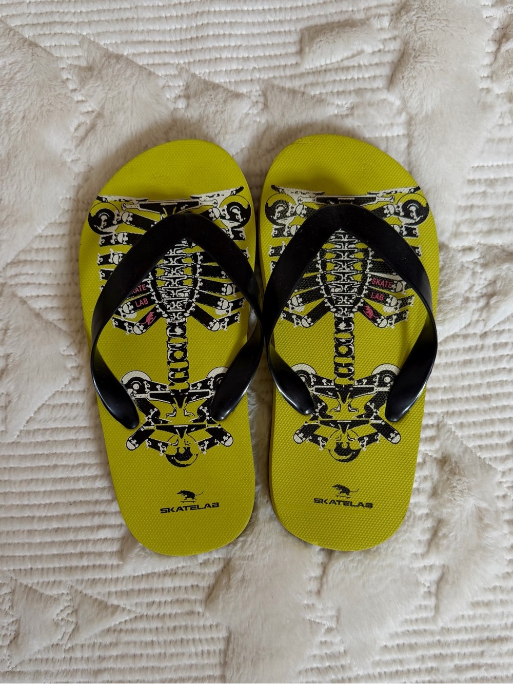 Boy’s Yellow Graphic Flip Flops with Black Straps